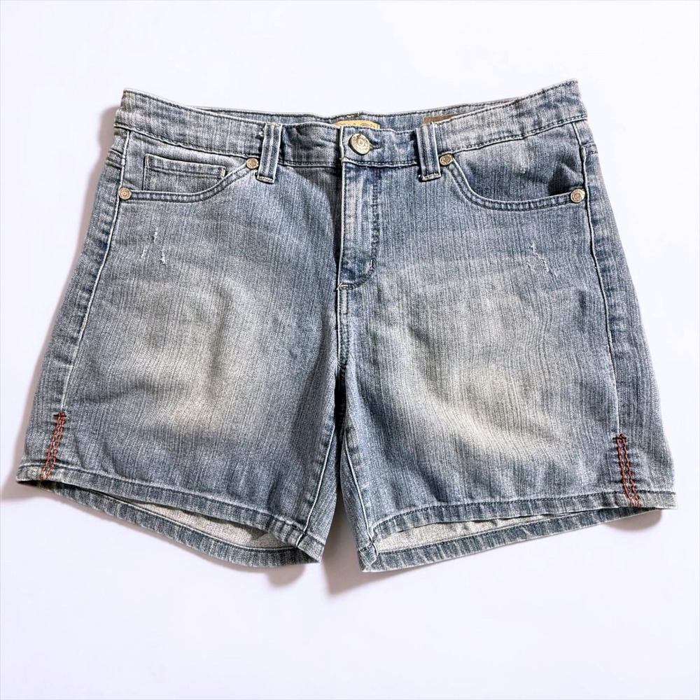 Nine West Vintage America Collection Light Wash Denim Shorts 10/30 Stretch
